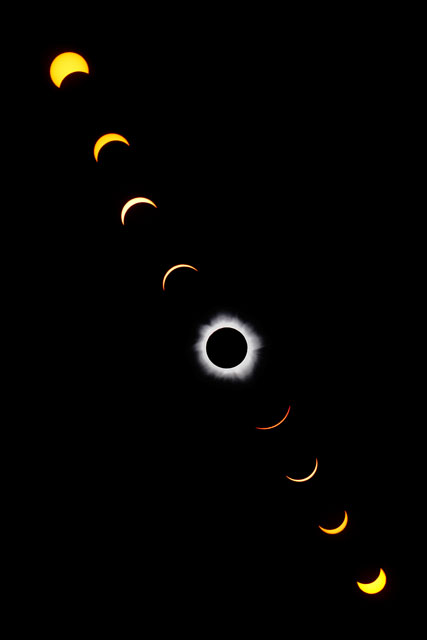 Cairns Total Solar Eclipse 2012